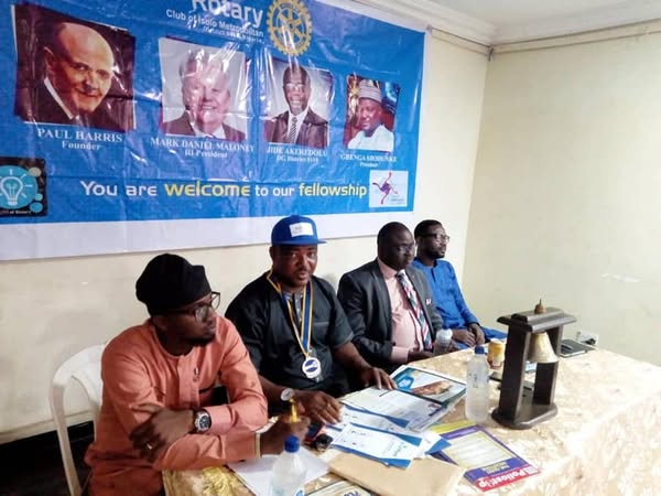 A wonderful presentation on Micro Pension Plan for Workers in Nigeria by Rotarian Funto Olufuwa